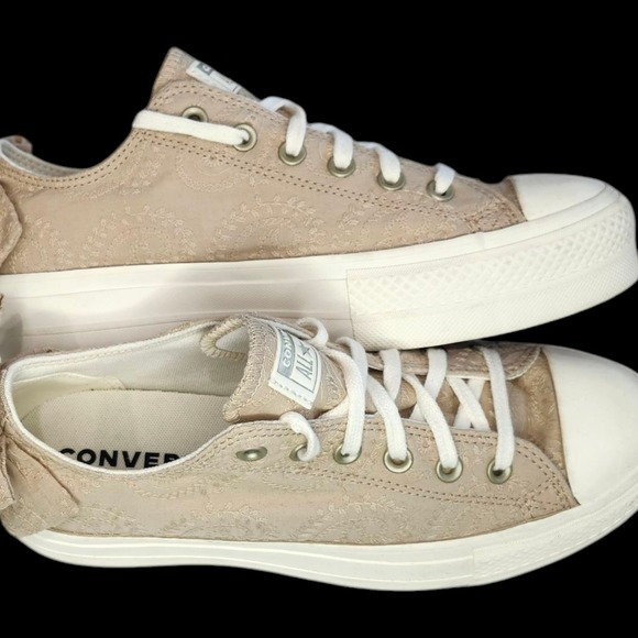 Converse Women's Chuck Taylor All Star Lift Bow Nutty Granola/Beige Sneaker 9.5 - Picture 3 of 10